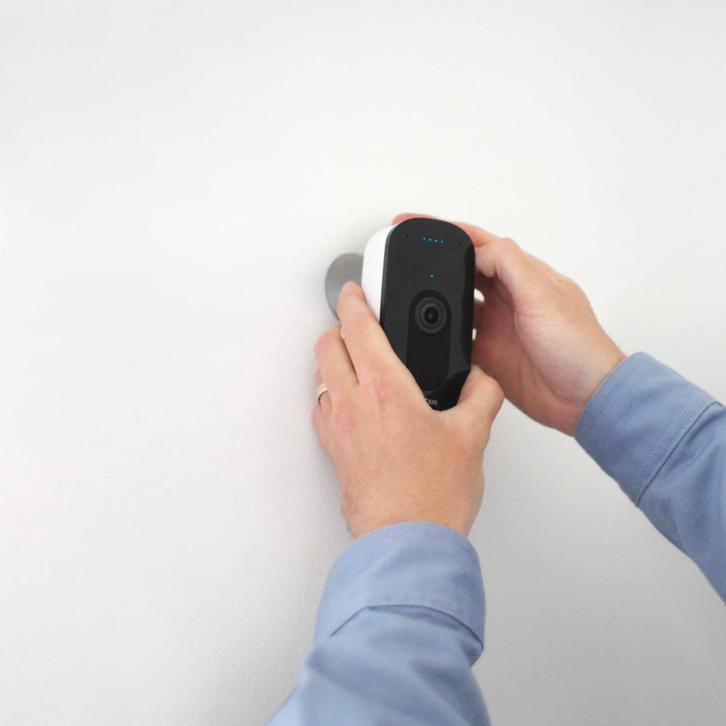 ecobee SmartCamera Smart Security Bundle with ecobee Smart Camera Indoor WiFi Security Camera and 2 Pack SmartSensor for Doors & Windows - Wifi Contact Sensor for Home Security, Energy Savings - Compatible with Smart Thermostats