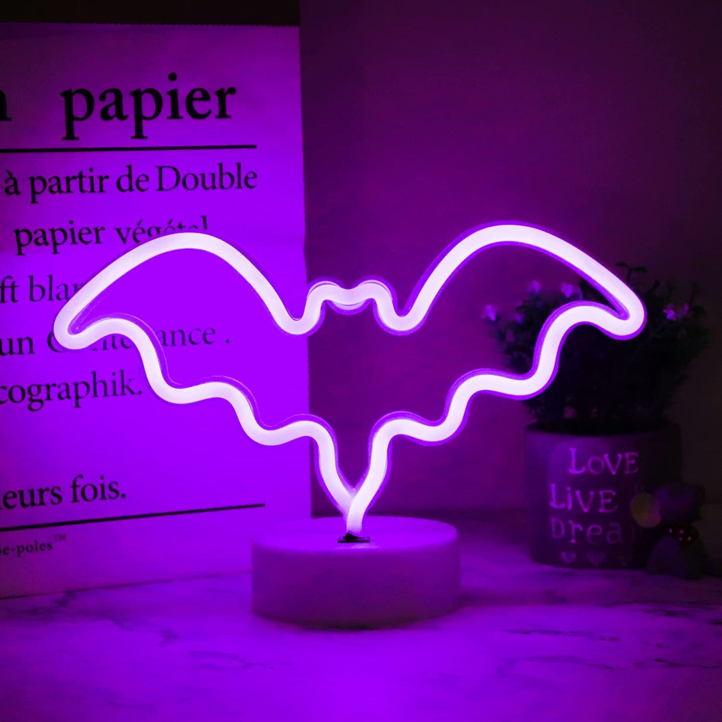 LED Neon Bat Lights Purple, Bat Shape Neon Signs Night Lights Battery Operated Desk Table Lamp for Bedroom, Bar, Wall, Halloween Decor-Bat with Holder Base(Purple)