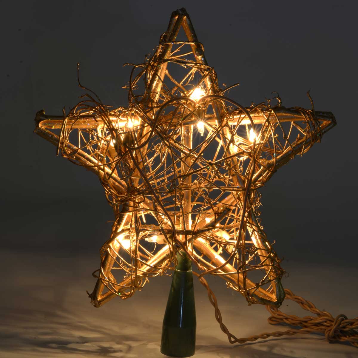 Kurt Adler 10 Light Indoor Rattan Gold Star Treetop