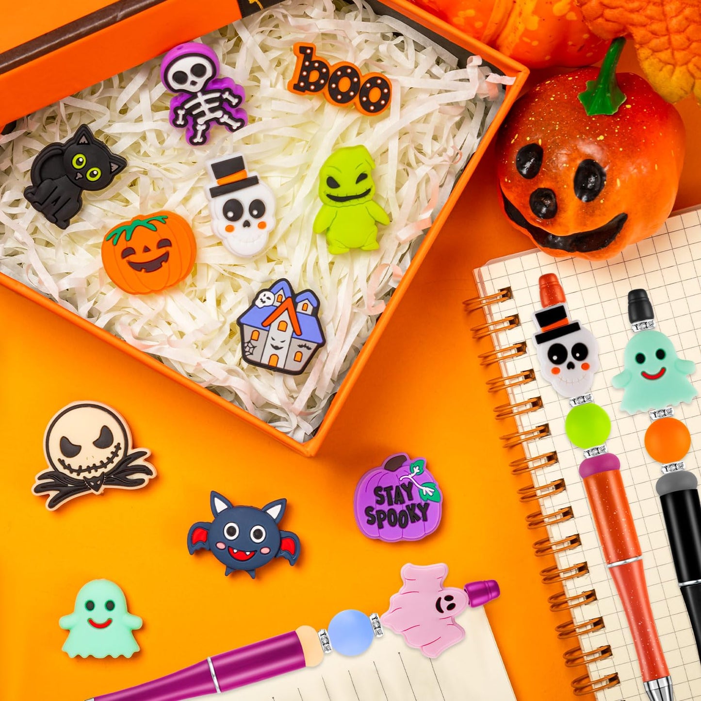 FFNIU 15Pcs Halloween Silicone Beads for Pen, Pumpkin Ghost Focal Beads for Making Keychain Necklace Bracelet Handmade Crafts