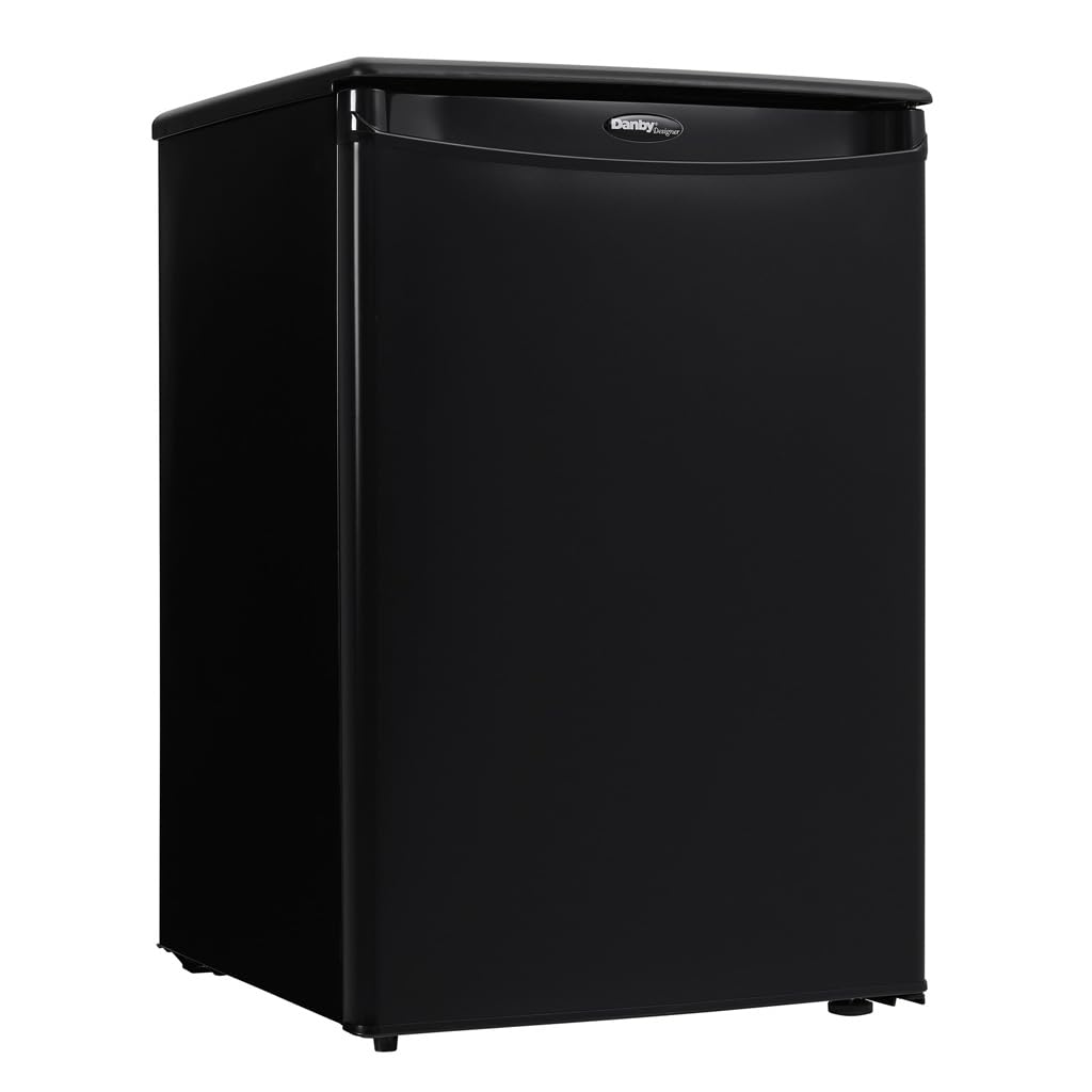 Danby 2.6 cu. ft. Compact Fridge in Black DAR026A1BDD