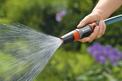 GARDENA 20505, 100' Retractable Garden Hose Reel with US Hose Threads - 100' x 1/2" hose, Automatic Retraction & Length Lock for Easy Watering. Heavy Duty Swivel Bracket 180°, Includes Nozzle.