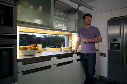 LEDVANCE LED Under-Unit Light, Light for Indoor Applications, Motion Sensor, Warm White, 527.0 mm x 67.0 mm x 20.0 mm, Linear LED Flat