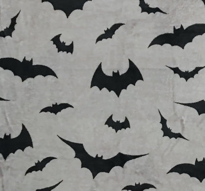 Halloween Throw Blanket : Black Bats on Gray Velvet Soft Fleece Overized Large 70" x 50" for Sofa Bed Couch Chair Dorm