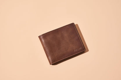 Fossil Men's Derrick Leather RFID-Blocking Bifold with Flip ID Wallet, Brown, (Model: ML3681200)