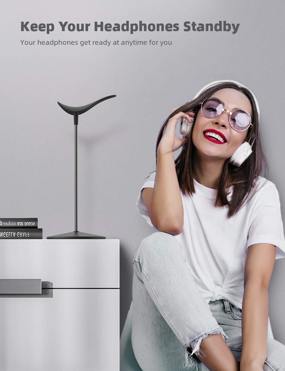 Lamicall Headphone Stand, Desktop Headset Holder - Desk Earphone Stand, for All Headsets Such as Airpods Max, HyperX Gaming Headphones, Beats/Sennheiser Music Headphones - Black