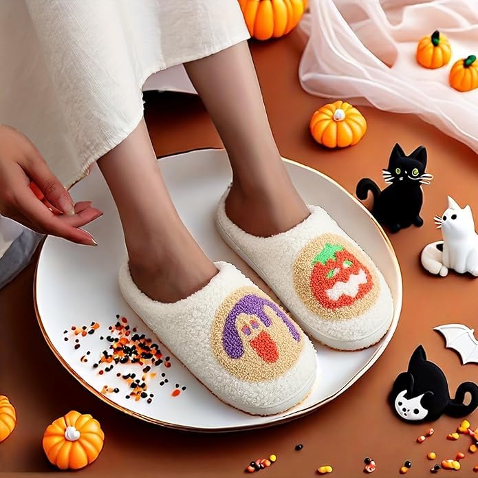 Halloween Slippers Womens Mens Retro Cozy Fluffy Plush Embroidered printing Warm Memory Foam Plush Warm Spooky Lantern Slippers Closed Toe House Bedroom Shoes Cookie Pumpkin39-40