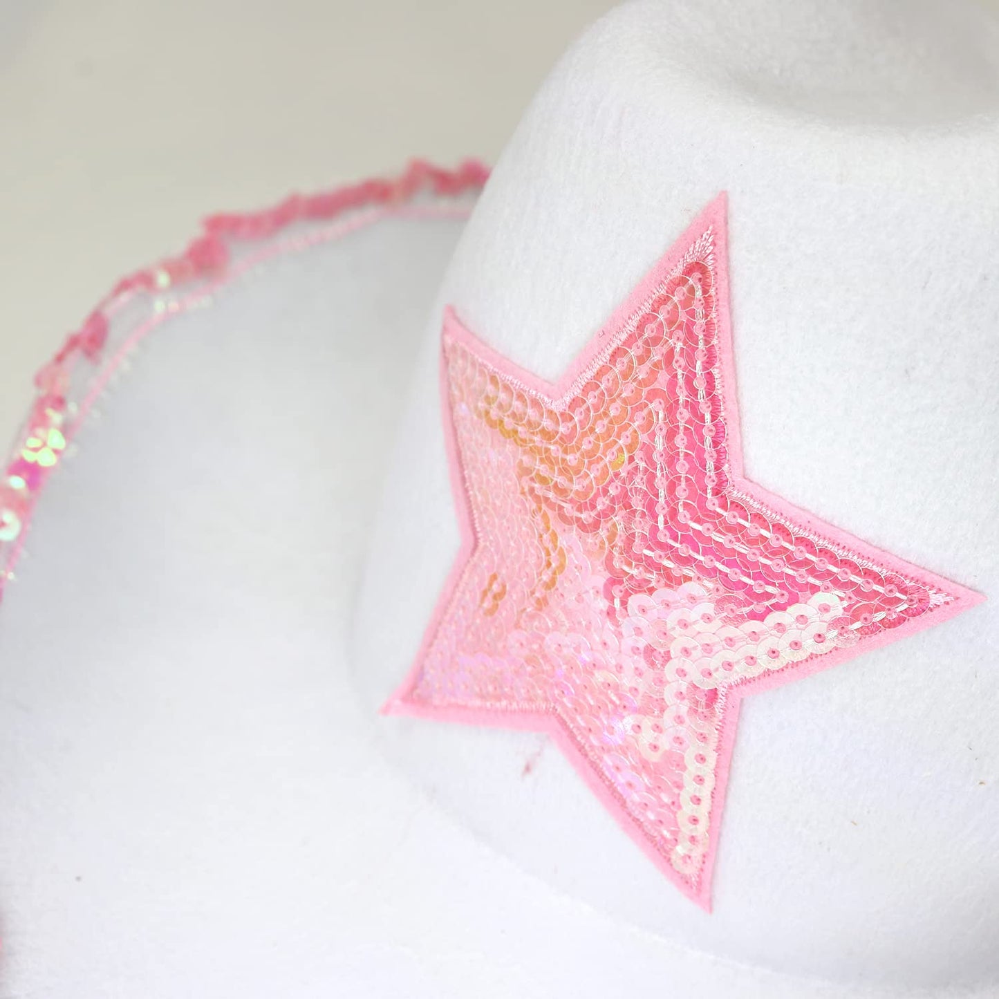 GiftExpress White Felt Cowgirl Hat with Pink Sequin Star, Country Themed Party Cowboy Dressup Play Costume Hat For Teens & Adults