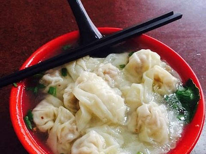 JapanBargain 2384x4, Set of 4 Asian Japanese Chinese Wonton Soba Rice Pho Ramen Noodle Soup Spoons, Black/Red