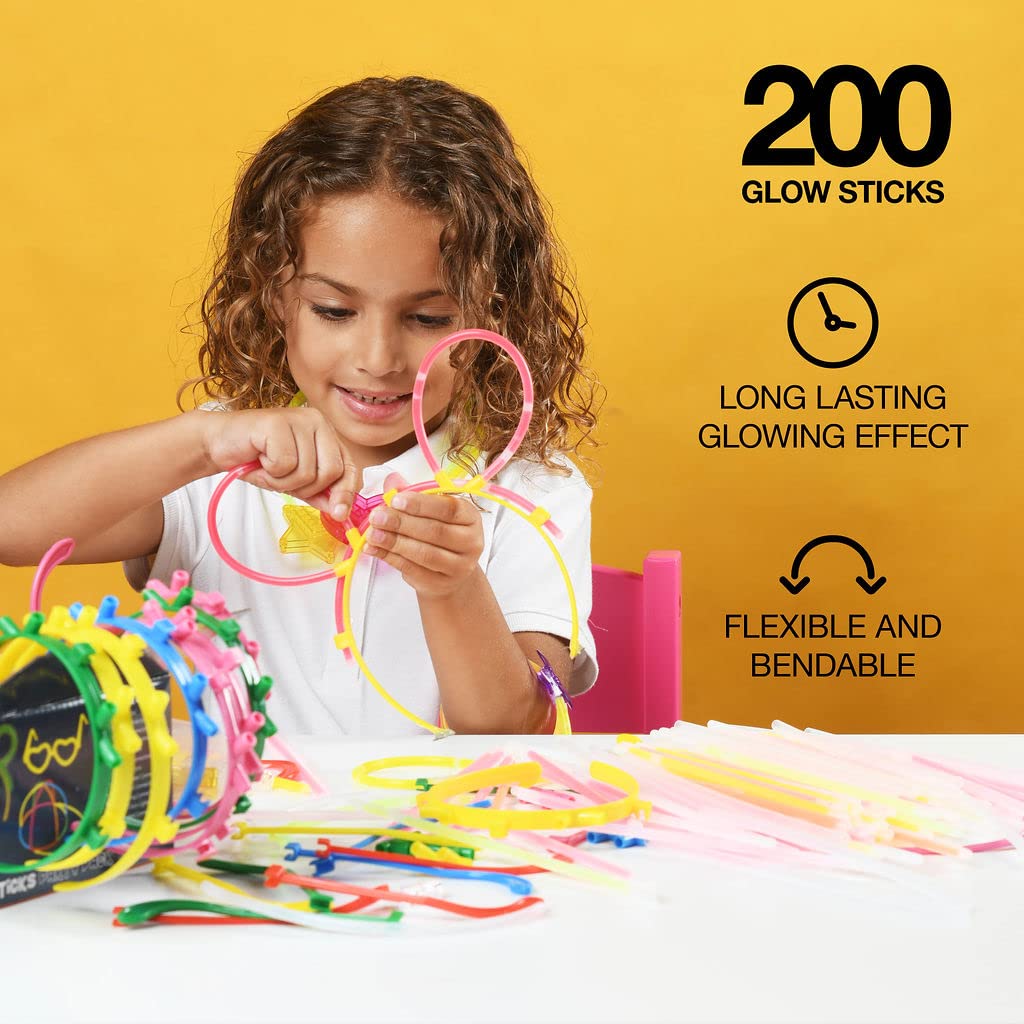 500 Glow Sticks Party Pack Necklaces And Bracelets - Ultra Bright Glow in The Dark Party Supplies, Bulk 8” Mixed Colors 200 Sticks And 300 Accessories - for Halloween, Christmas, Birthday