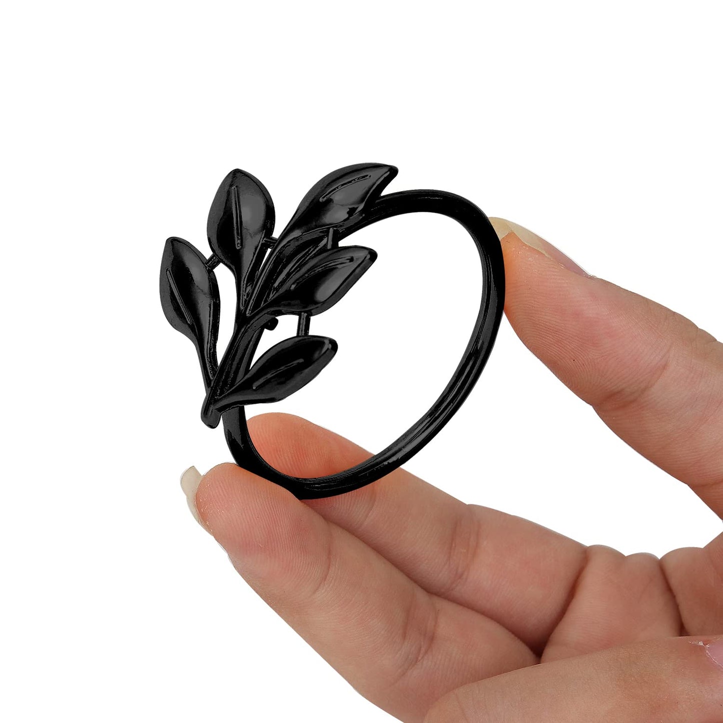 KPOSIYA Napkin Rings Set of 20 Hollow Cut Metal Napkin Holder Dinning Table Setting for Wedding Party Banquet Christmas Dinner Delicate Serviette Buckles Decor (Ye Zi-Black 20