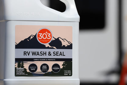 303 Products RV Wash & Seal - Clean, Streak-Free Finish, pH Neutral with High Foaming Formula, Provides A Deep Gloss Finish on RVs, Campers, Pop-ups, and Motorhomes, 1 Gallon (30240)