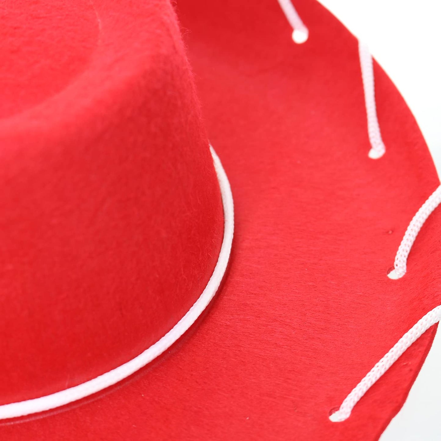 GiftExpress Red Felt Cowboy Hat with Chin Strap - Cowgirl Costume Accessory for USA Western Rodeo Theme Party & Pretend Play - Young Boy & Girls, Child Size