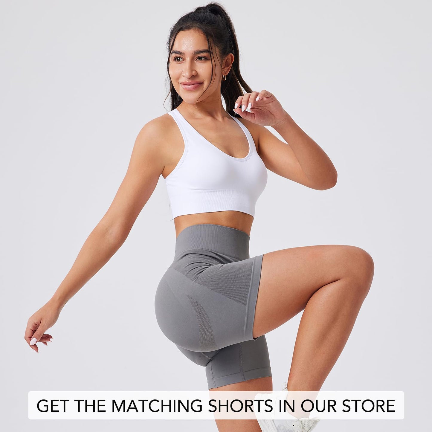 Evercute Sports Bra for Women Padded Medium Support Criss Cross Strappy Bras Seamless High Impact Yoga Exercise Athletic Bras