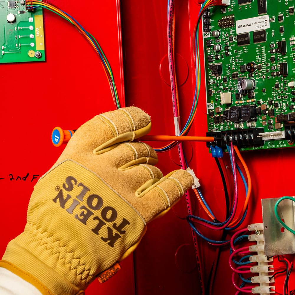 Klein Tools 85615INS Mini Precision Screwdriver Set, 1000V Rated Insulated Screwdrivers with (2) Phillips and (3) Slotted Tips, 5-Piece