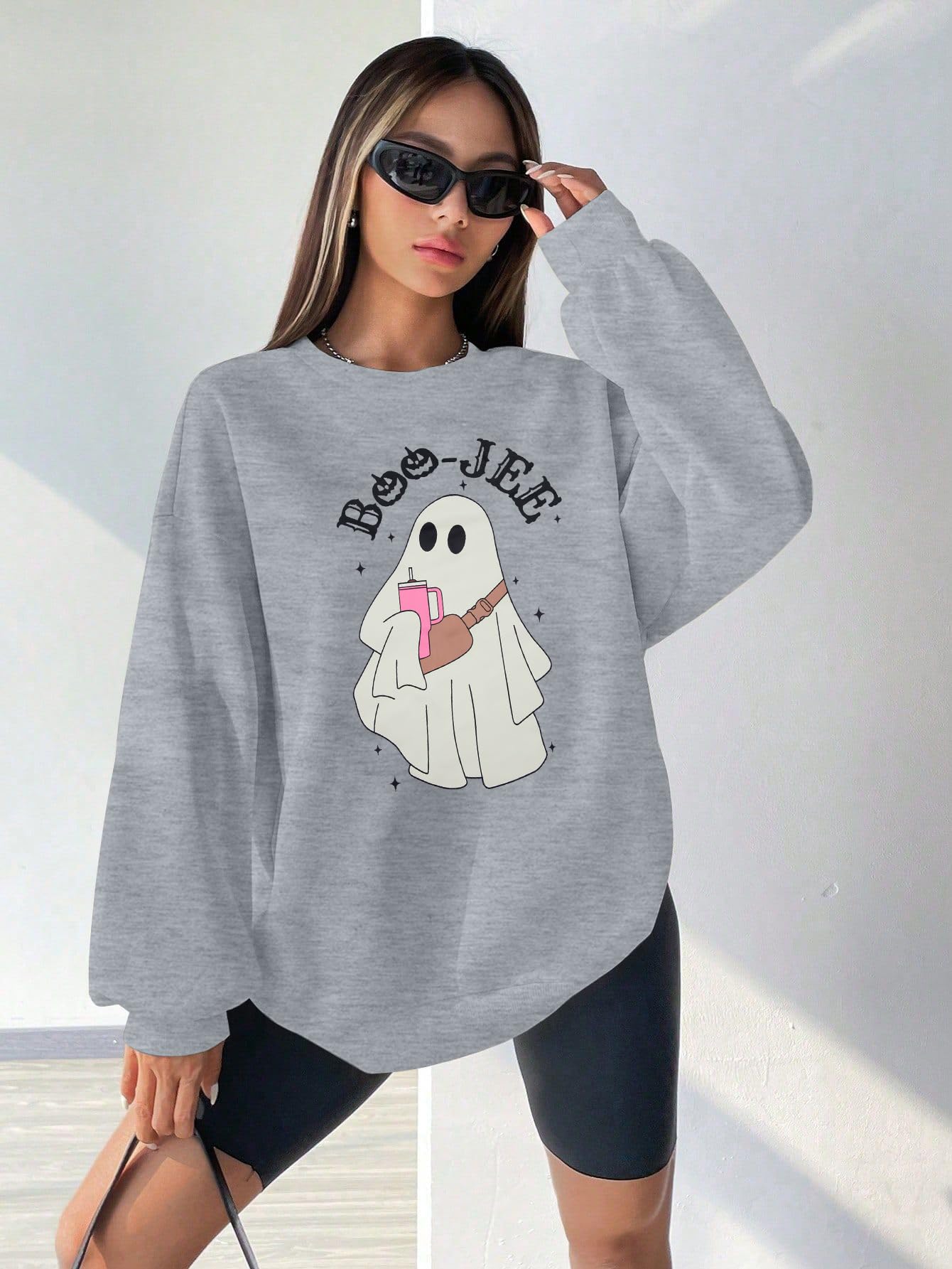 DUTUT JEE Ghost Halloween Sweatshirt - Women's Funny Spooky Season Pumpkin Graphic Long Sleeve Pullover Top Light Grey