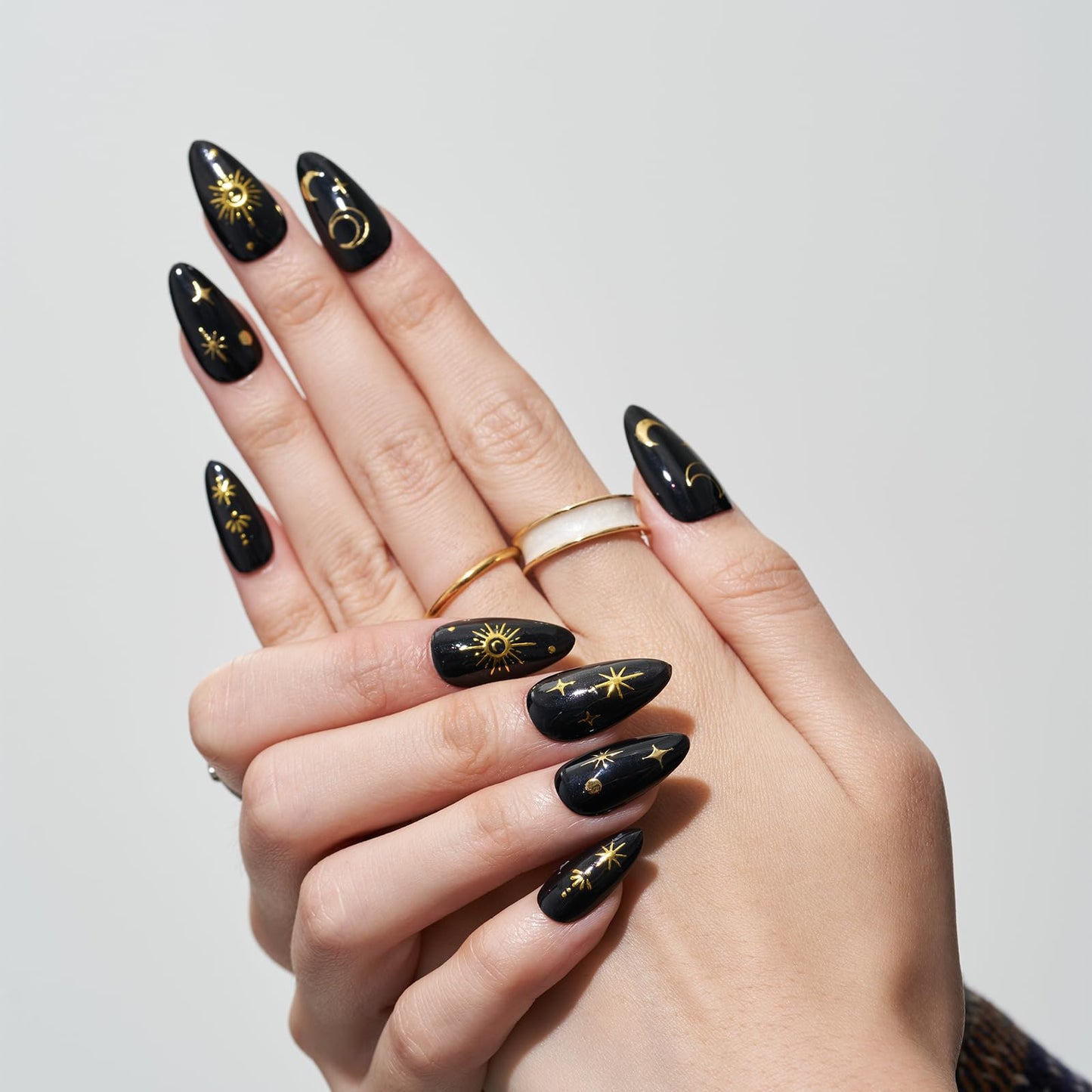 GLAMERMAID Press on Nails Medium Almond, Handmade Gothic Star in Black Gel Glue on Nail, Glossy Short Stiletto Reusable UV Finish Fake Nails Acrylic False Nails Manicure Kits for Women