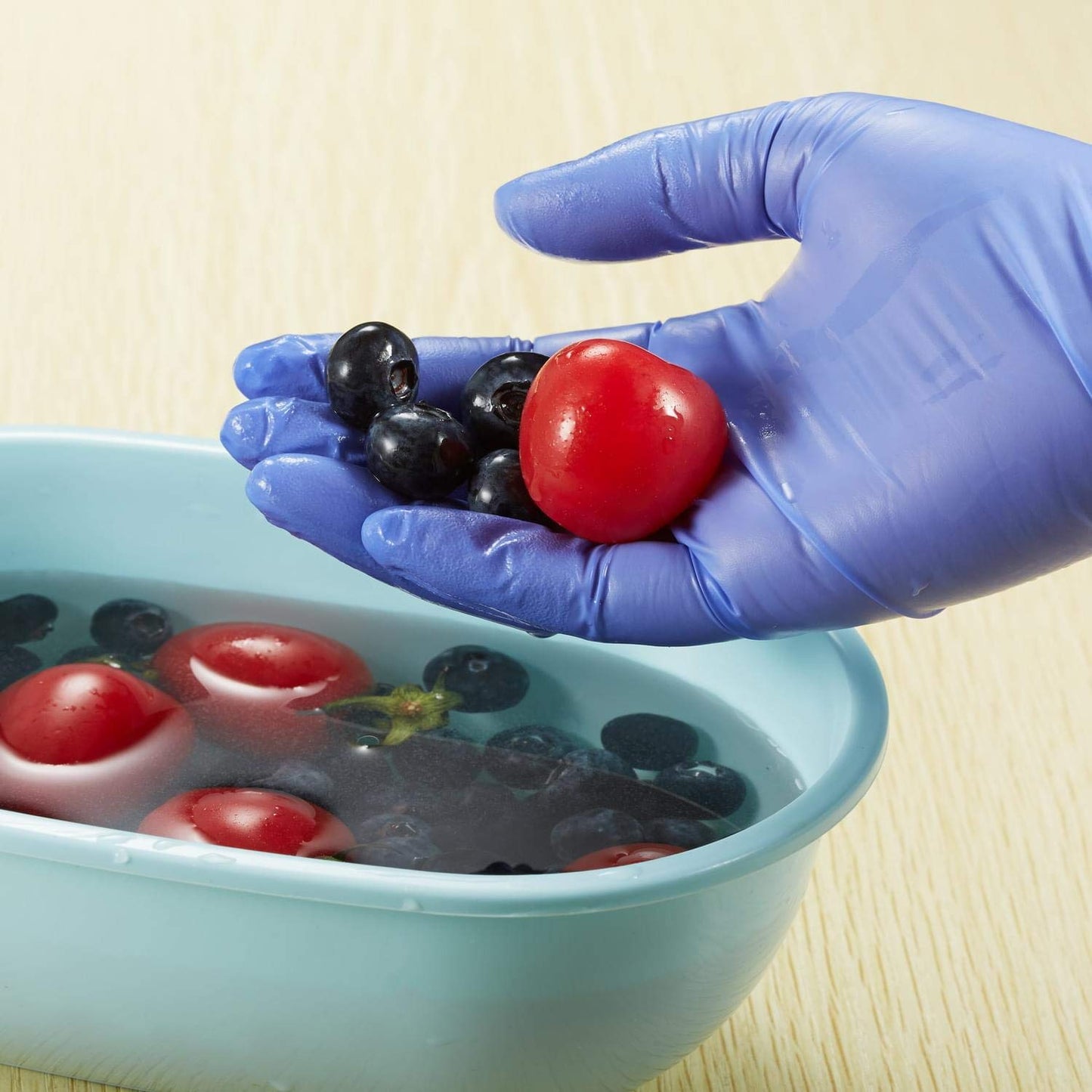 Kids Disposable Nitrile Gloves for 7-14 Years - Latex Free, Food Grade, Powder Free - for Halloween Preparation, Crafting, Painting, Gardening, Cooking, Cleaning - 100 PCS Purple