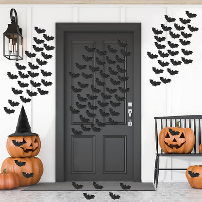 WHXGQ 200 Pcs Plastic Bats Spiders Halloween Mini Bats and Fake Spiders for Decorations Creepy Scary Prank Toys Plastic Insec Toys Halloween Miniatures