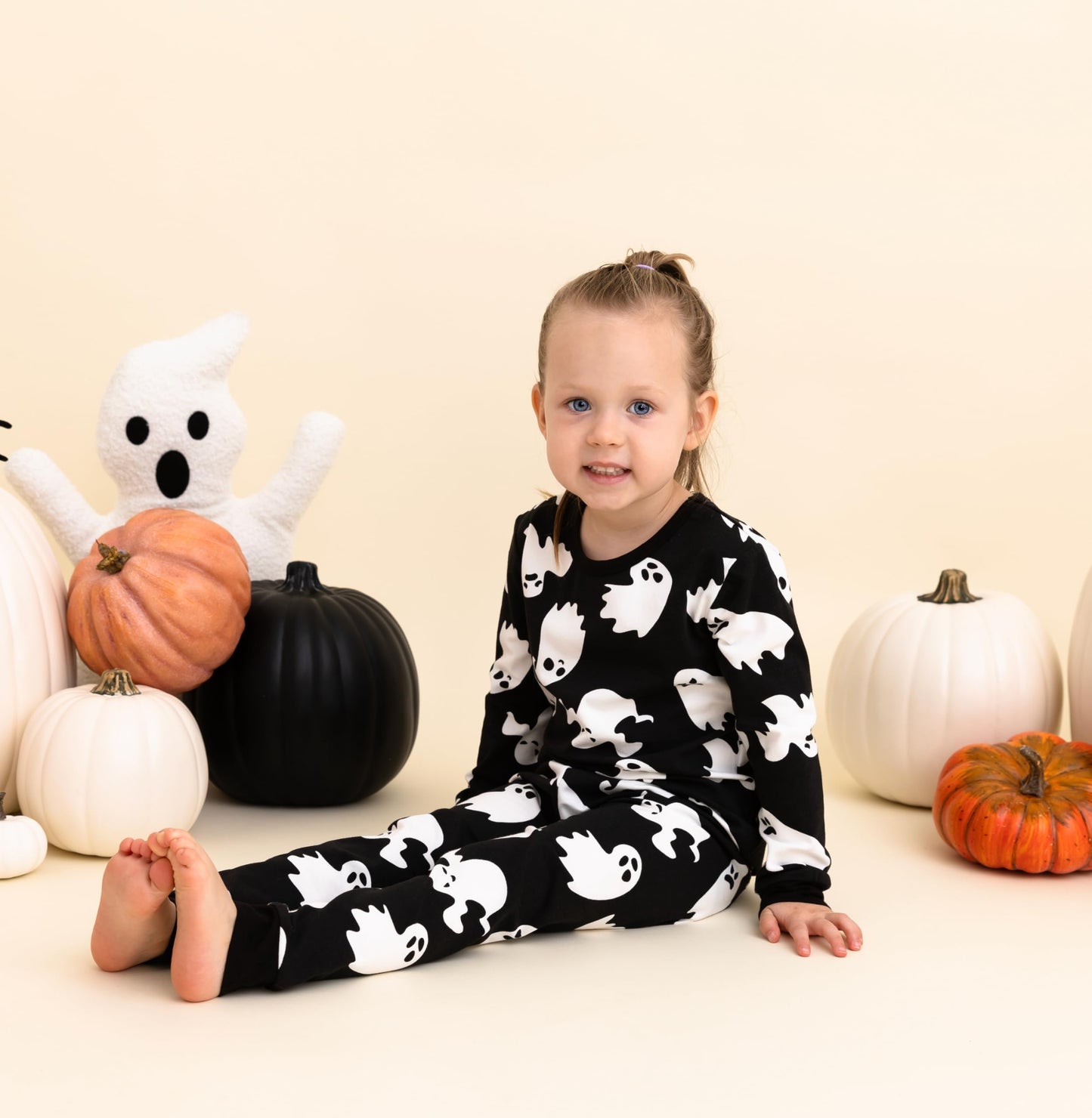 Owlivia Christmas Halloween Pajamas For Family, Organic Cotton Holiday Pjs Matching Sets(2-Piece Toddlers, 4-5T, Halloween Ghosts)