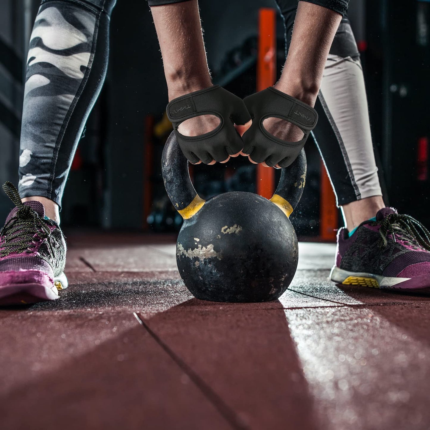 Minimal Weight Lifting Gloves,Short Micro Workout Gloves Grip Pads with Full Palm Protection & Extra Grip for Men Women Weightlifting,Gym,Exercise Training