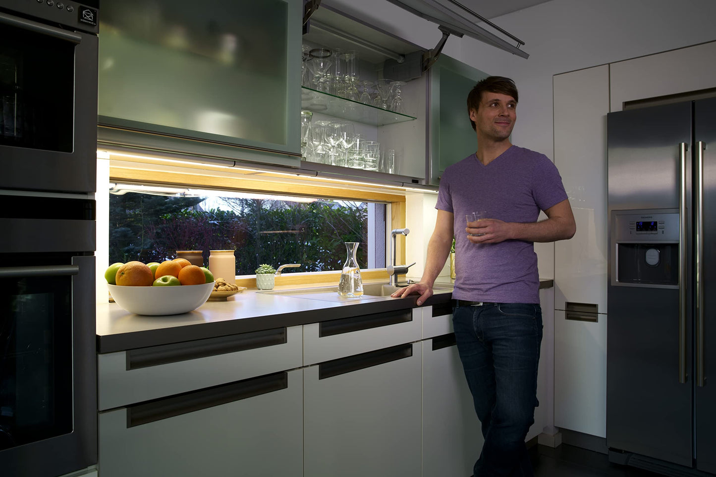 LEDVANCE LED Under-Unit Light, Light for Indoor Applications, Motion Sensor, Warm White, 527.0 mm x 67.0 mm x 20.0 mm, Linear LED Flat