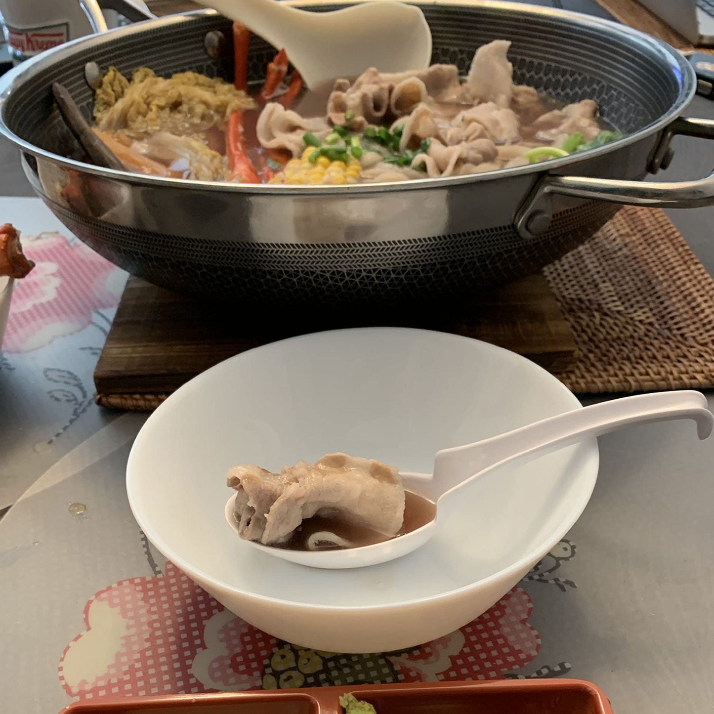 JapanBargain, Japanese Soup Spoons with Hook Chinese Spoons Wonton Spoons Ramen Spoons Ladle Style Soup Spoons, White Color, 3 Pack