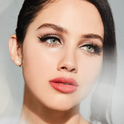 KISS Magnetic Lashes, Crowd Pleaser, 1 Pair of Synthetic False Eyelashes With 5 Double Strength Magnets, Wind Resistant, Dermatologist Tested Fake Lashes Last Up To 16 Hours, Reusable Up To 15 Times