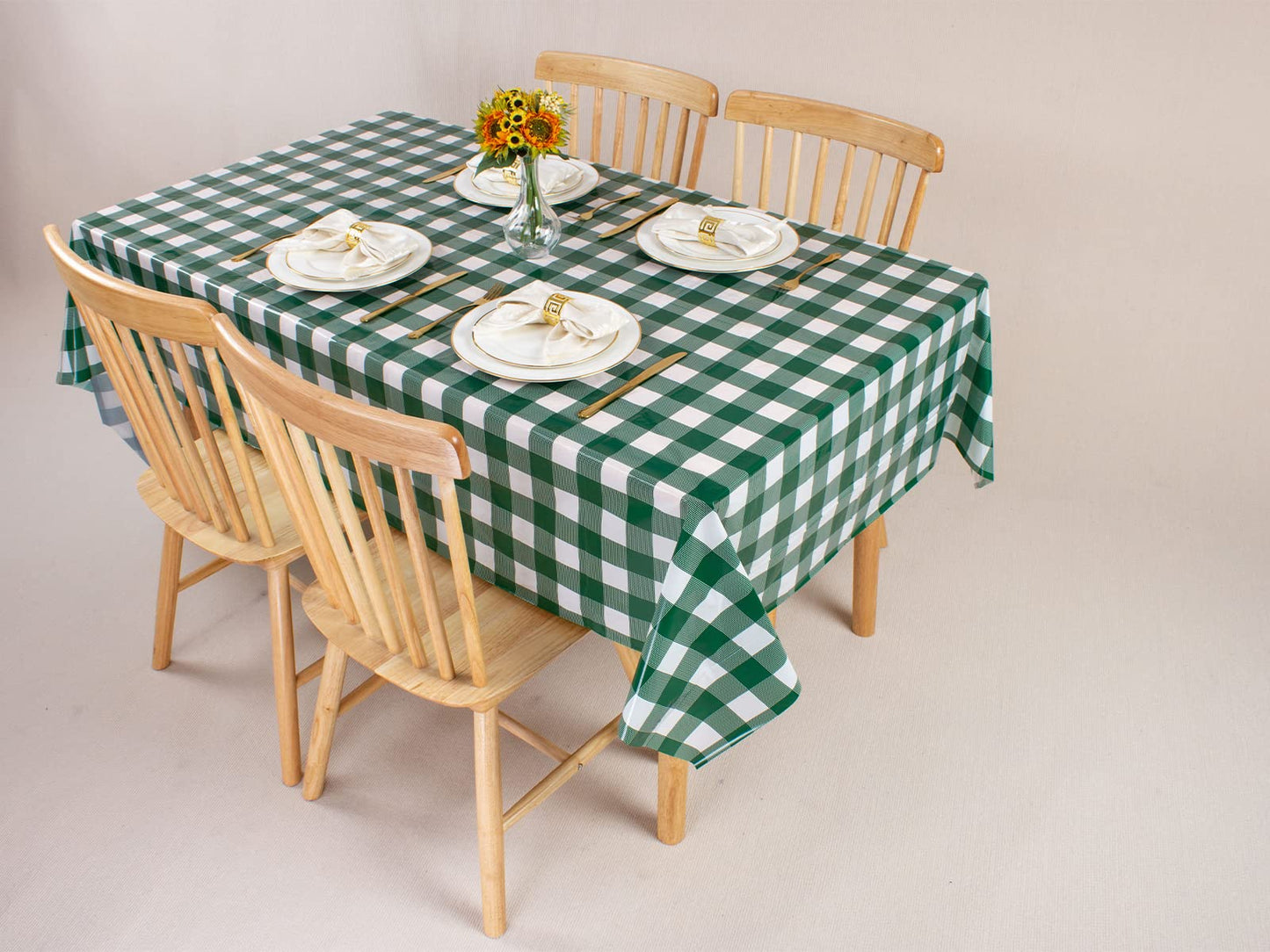 Kesfey 3 Packs Green and White Checkered Tablecloths 54 x 108 Inches Disposable Plastic Gingham Tablecovers Waterproof Rectangle Picnic Party Table Covers for Birthday Party Supplies Christmas