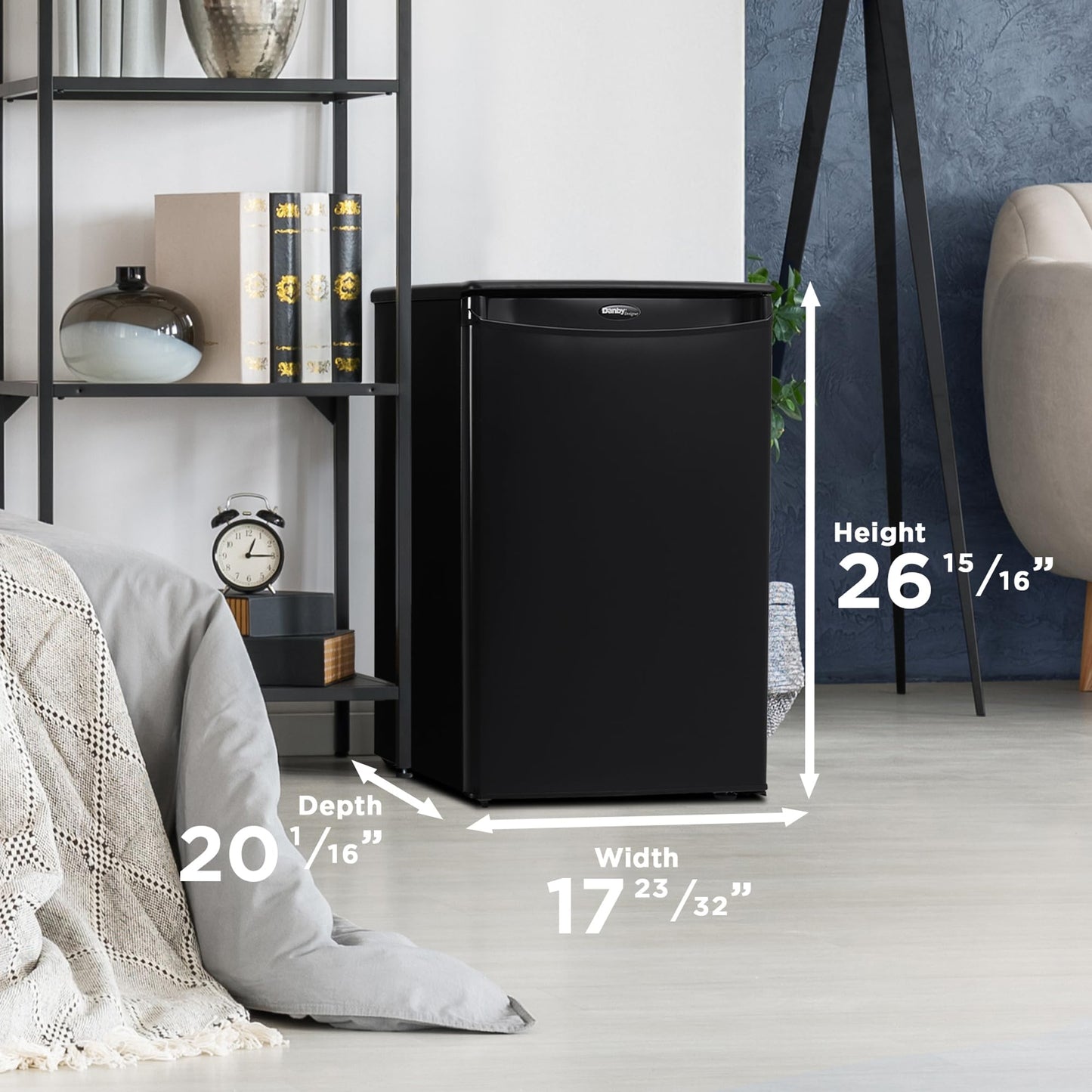 Danby 2.6 cu. ft. Compact Fridge in Black DAR026A1BDD