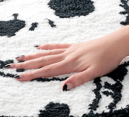 Jay Franco Disney Nightmare Before Christmas Kids Bath Rug - Jack Skellington Soft, Non-Slip, Machine Washable, White Bathroom Mat 20 x 30