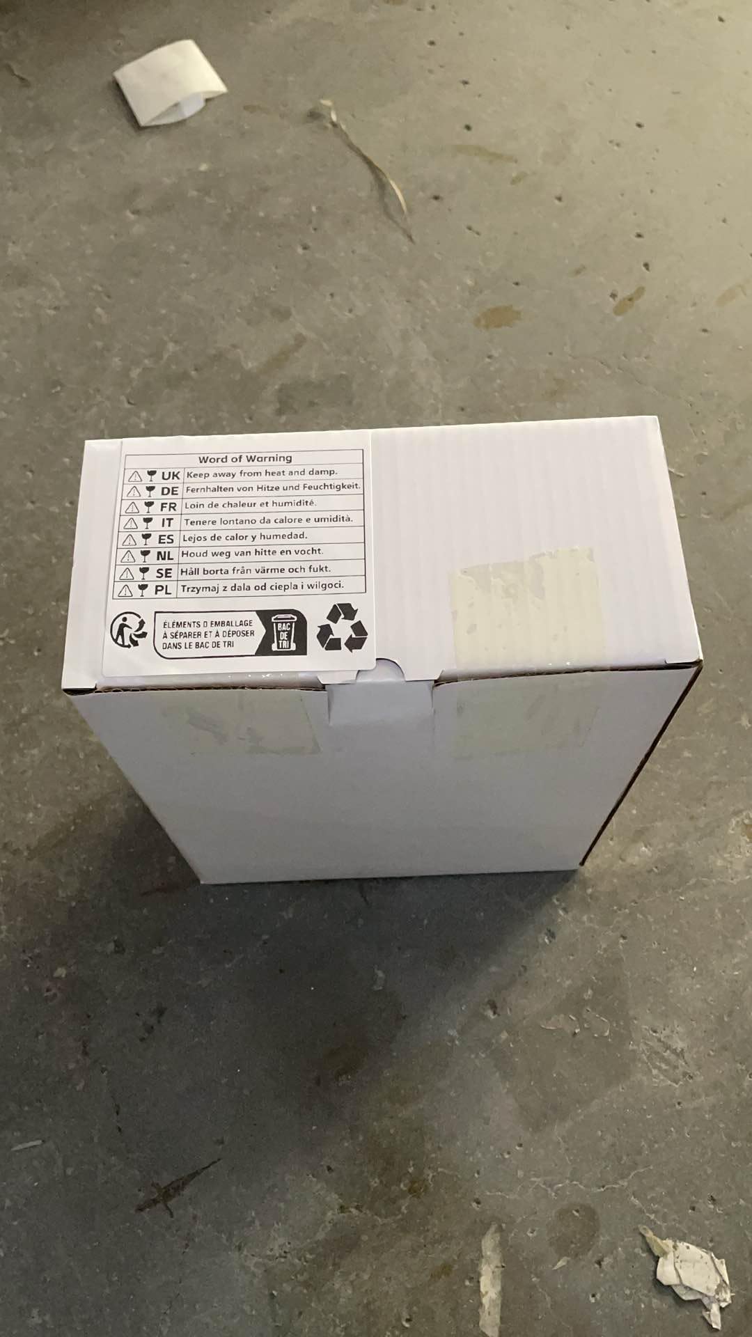 Fayavoo Self Watering Plant Pots, Set of 3 10.5 Inch Rectangular Windowsill Herb Planter Box, Modern Plastic Flower Pots for Indoor Outdoor Garden Office Patio, Planters with Drainage Hole Hidden Tray