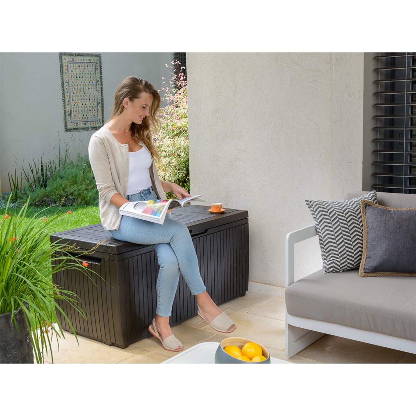 Keter Springwood 80 Gallon Resin Outdoor Storage Box for Patio Furniture Cushions, Pool Toys, and Garden Tools with Handles, Brown