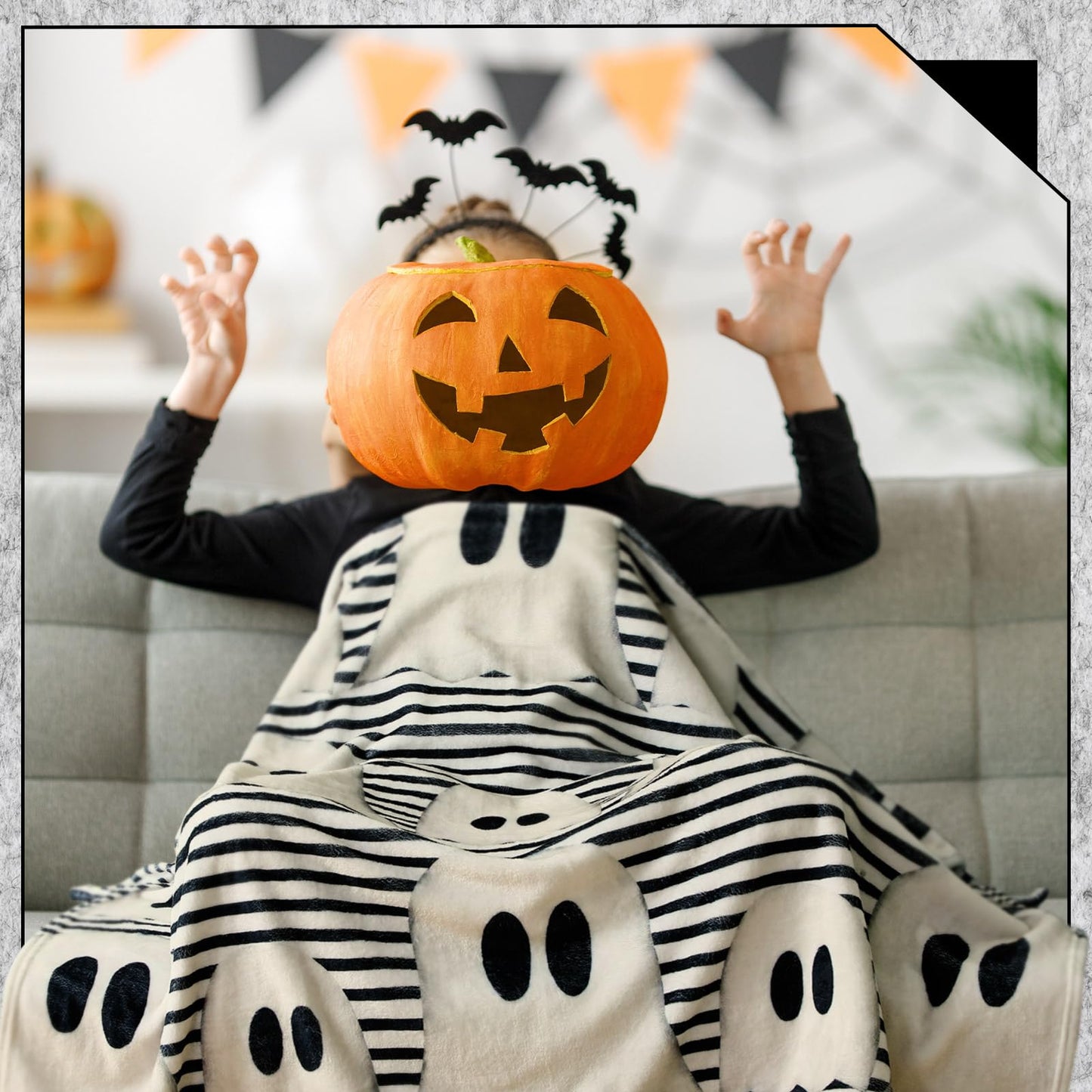 FuWeave Halloween Throw Blanket Cute Rustic Ghost Flannel Blanket Farmhouse Spooky Blanket Soft Black White Striped Blanket Retro Halloween Decoration for Sofa Bed Holiday Party Gifts,50 x60