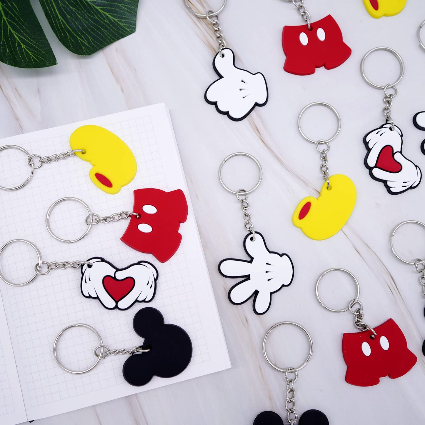 Lecinc 24 Pcs Mouse Keychain, Cute Mouse Silicone Keychain for Mouse Theme Party Favors Pendant, Mouse Birthday Party Supplies