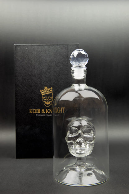 Kobi & Knight Premium Skull Decanter - Borosilicate Glass - for Vodka, Whiskey, Rum, Gin, Tequila Bottle - 25fl oz / 750ml Skull Barware