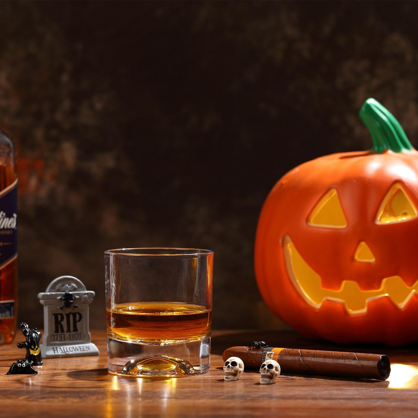 Hand Blown Crystal Skull Whiskey Glasses, Set of 2 Bourbon Glasses In Gift Box - 10 Oz Old Fashioned Glasses for Scotch, Cocktail, Rum - Perfect Gifts for Halloween, Christmas, Thanksgiving for Men