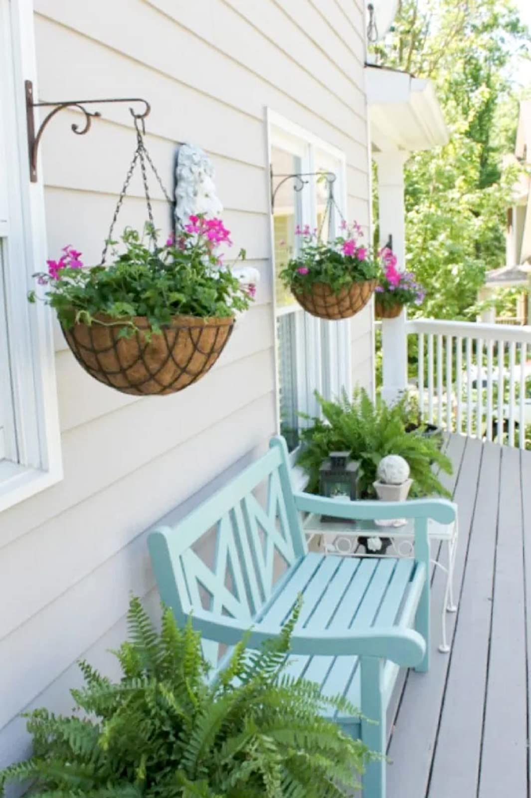 Kingbuy 12 Inch Metal Hanging Planter Basket with Coconut Fiber Liner Round Wire Hanging Plant Flower Pot for Home Garden Patio Decoration, Grid Pattern, 2 Pack