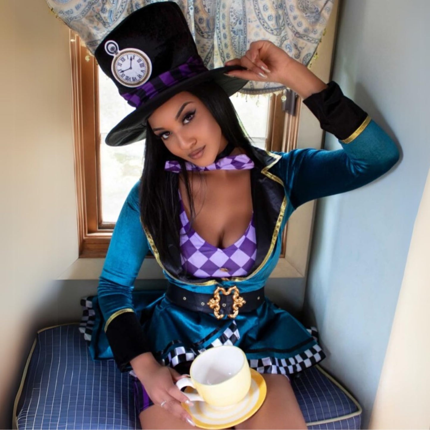 Leg Avenue Women's 4 Pc Delightful Mad Hatter Halloween Costume, Multicolor, 3X-4X