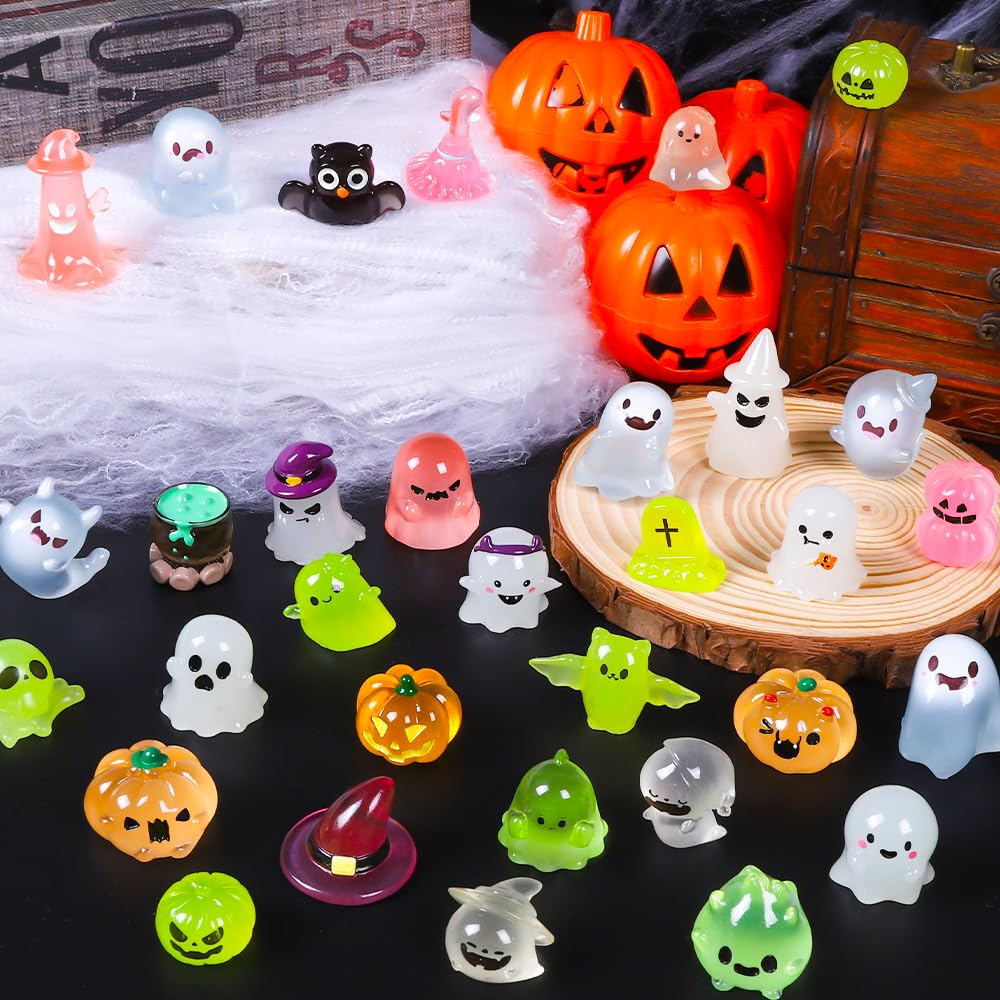DIYDEC 32PCS Halloween Luminous Mini Figures - 32 Styles Glow in The Dark Tiny Resin Miniatures - Pumpkin Skull for Party Favors, Bag Fillers, Garden, Dollhouse Decor
