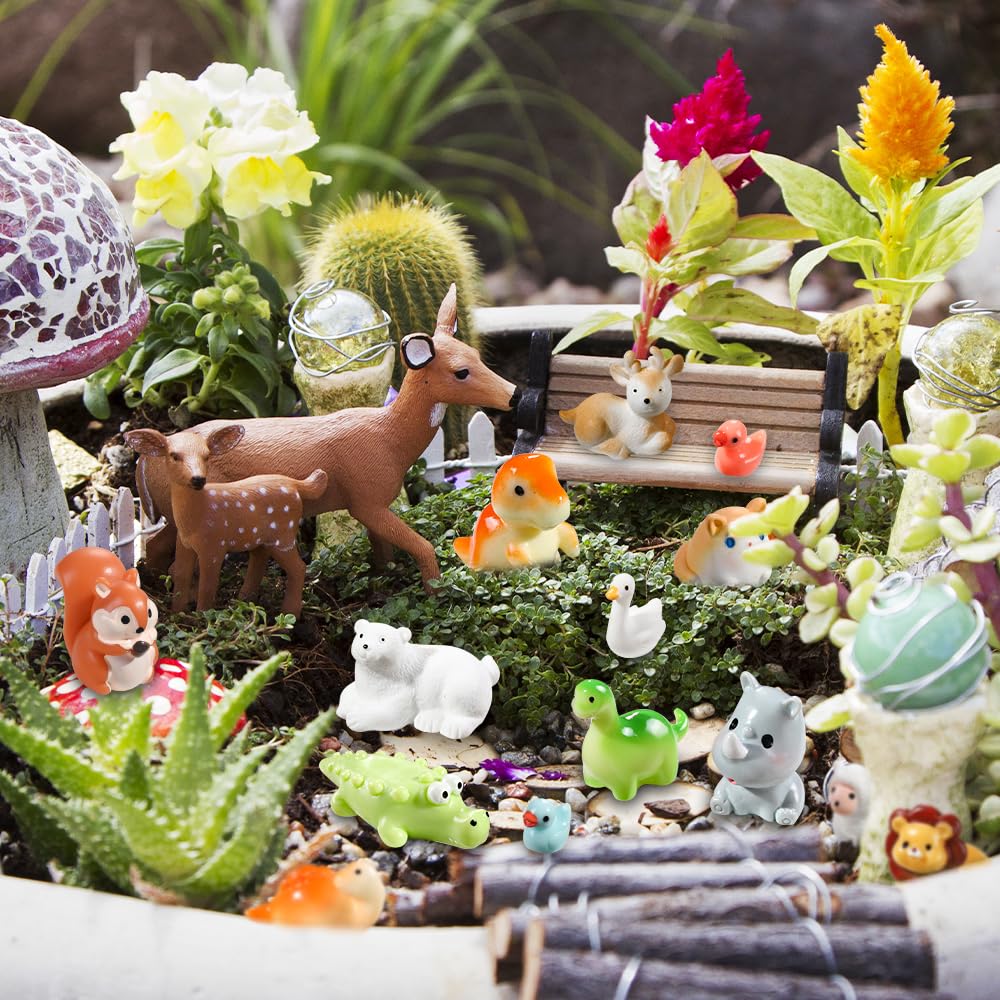 DIYDEC 40pcs Mini Resin Animal 40 Styles Tiny Resin Animals Miniature Little Small Animal Figures Bulk for Micro Fairy Garden Landscape Accessories Dollhouse Hide Crafts Decor Aquarium Toys
