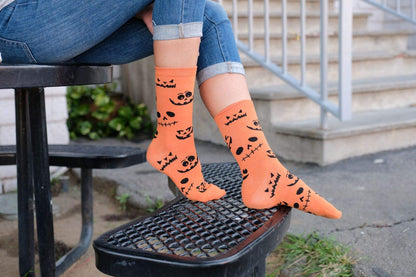 360 Threads Womens Novelty Socks 2 Pair Set Halloween (Jack-o-Lanterns & Ghosts)