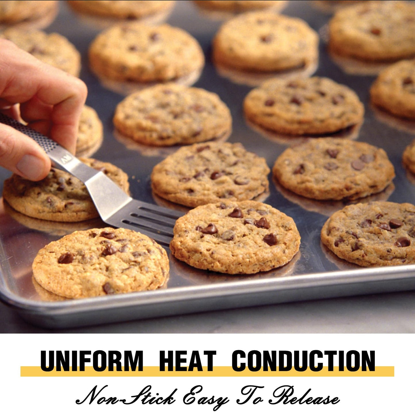 Commercial Quality Baking Sheet Pan Set, Natural Aluminum Cookie Sheet, Umite Chef Warp Resistant Baker's Half Sheet Pan, Large Thick Cookie Tray Pans for Baking, Roasting(2 Pack, 18X13In)