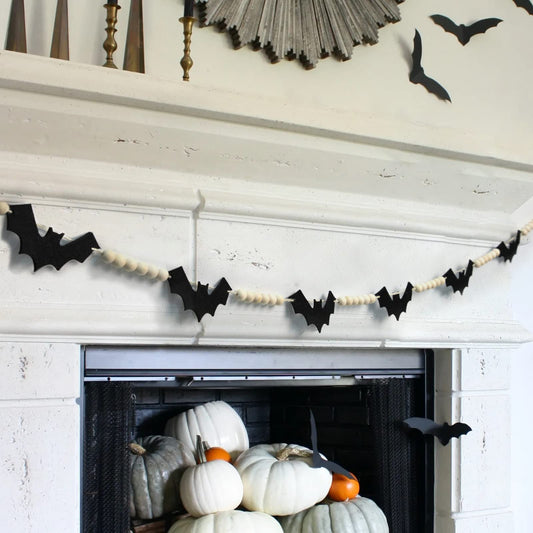 DAZONGE Halloween Decorations Indoor/Outdoor, Wood Felt Bats Bead Garland Banner for Halloween Decor, Farmhouse Bats Garland Decorations for Fireplace Mantle Walls