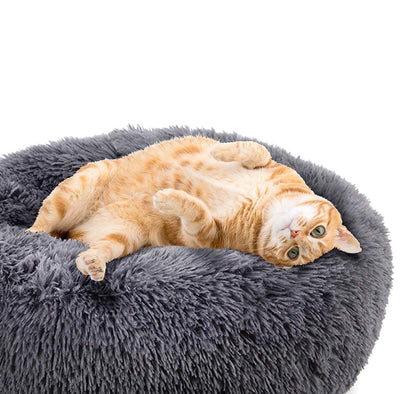 Cozywind Round Plush Dog Cat Bed, Plush Donut Pet Bed Warm Cuddler Nesting Cave with Soft Cushion Sound Sleep Calming Dog Bed Fluffy Plush Cat Bed for Small Medium Dogs and Cats (50cm, grey)