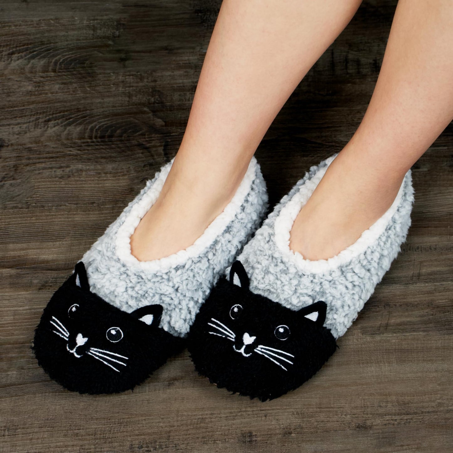 cosyone1997 Cute Slippers for Women Adults Kids Girls Teens, Fuzzy Bedroom Shoes Indoor, Soft Cozy Fluffy House Socks, Unique Funny Christmas Gifts for Mom Grandma Animal Lovers, Black Cat Size 7-8