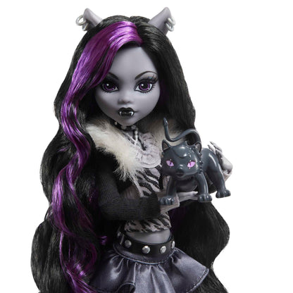 Monster High Reel Drama Doll, Clawdeen Wolf in Black and White, Collectible Reproduction with Doll-Size and Life-Size Posters, Horror Flick Theme
