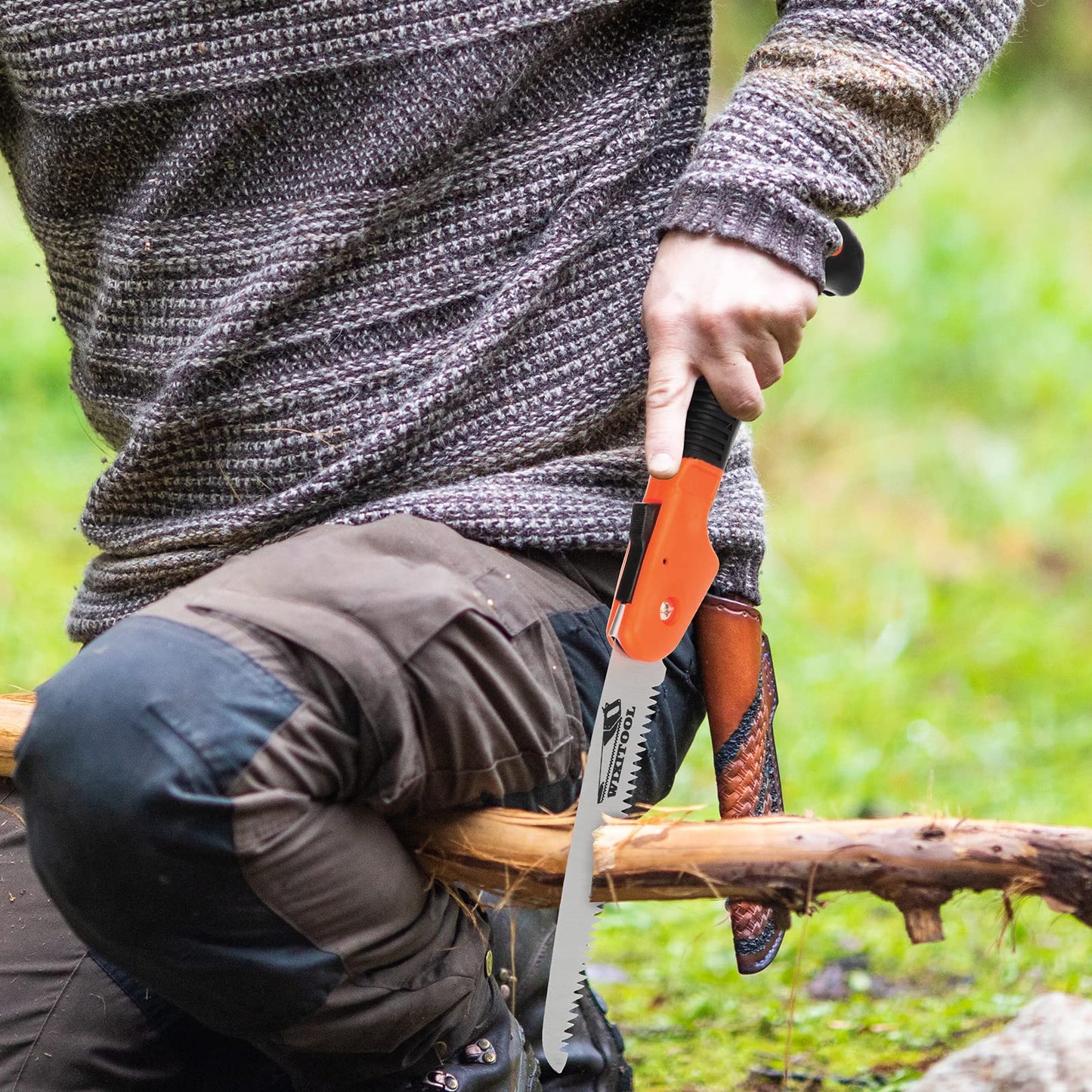 Folding Pruning Saw, Hand Held Design Jab Saw for Trimming Gardening Camping Hiking PVC Bone Cutting Wood, Portable Survival Foldable Saw with Rugged Blade(7") Ergonomic Non-Slip Handle Security Lock