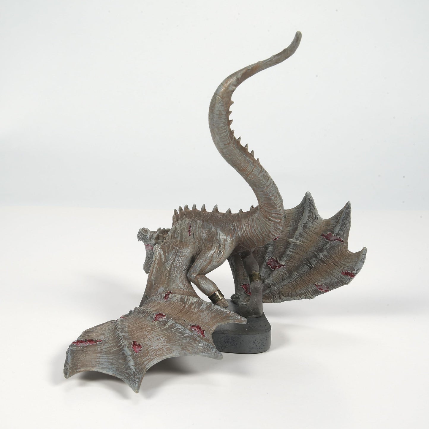 Department 56 Harry Potter Village Accessories Ukrainian Ironbelly Figurine, 7.01 Inch, Multicolor