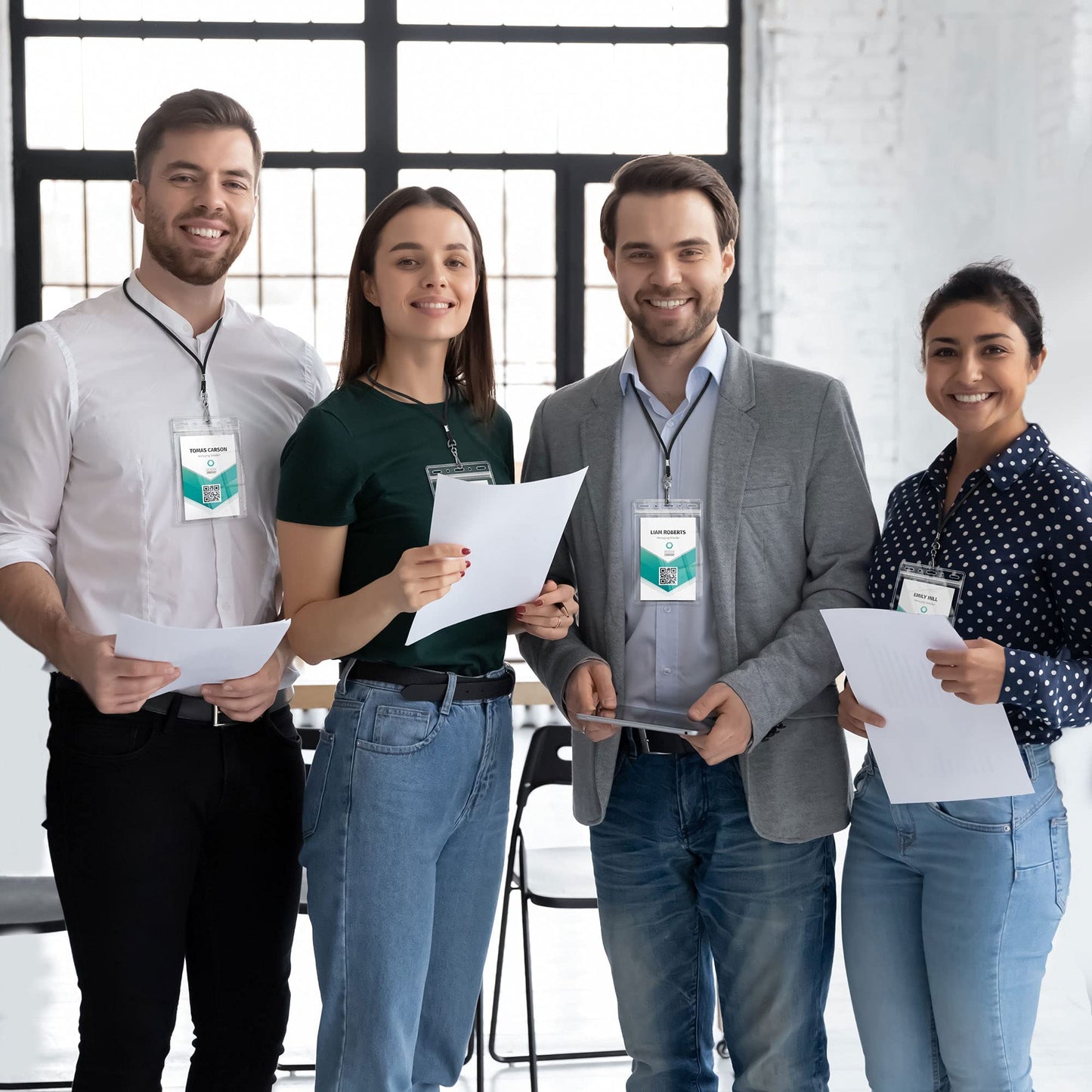 EcoEarth 4x6 Inch Passport & Card Holders with Soft Edge (Clear, 10 PK) - Extra Large (XXL) Vertical ID Holder - Resealable and Waterproof Identification Name Card Holder